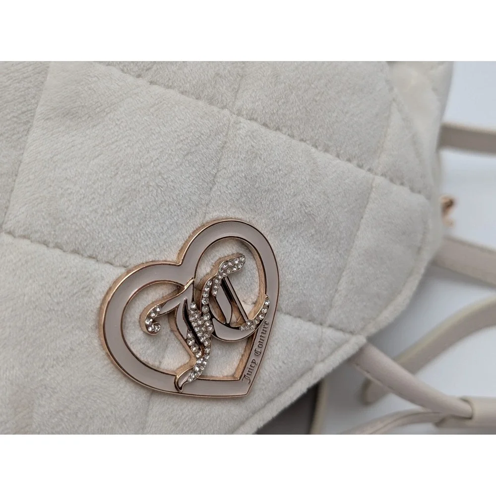Juicy Couture Backpack‎ Women Small Cream Quilted Velvet Heart Logo Pouch NWT